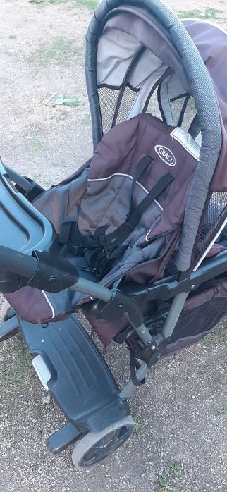 Продам коляску для погодок