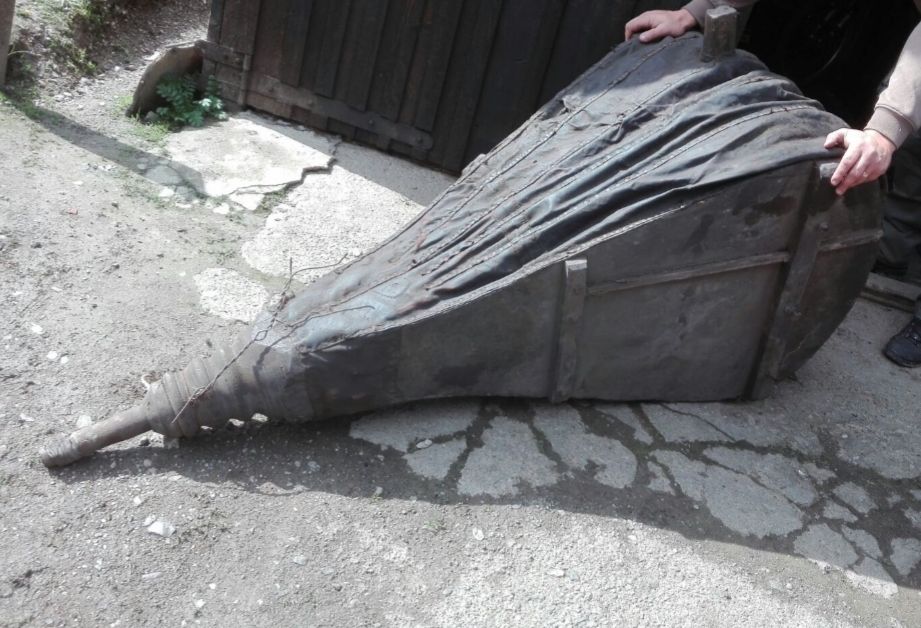 Foale ferarie in perfecta stare