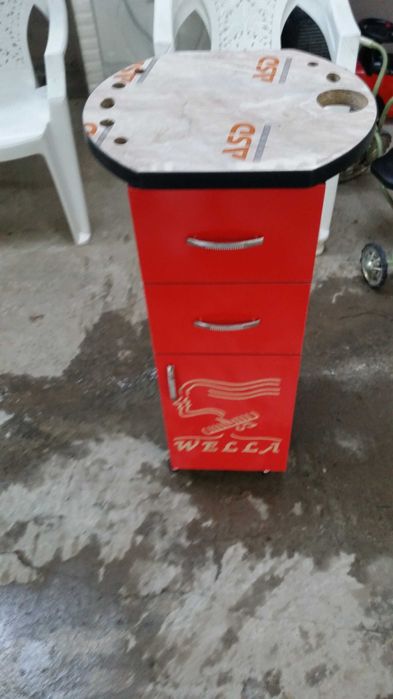 помощник для парикмахера тумбочка на колесах для салон красоты тележка