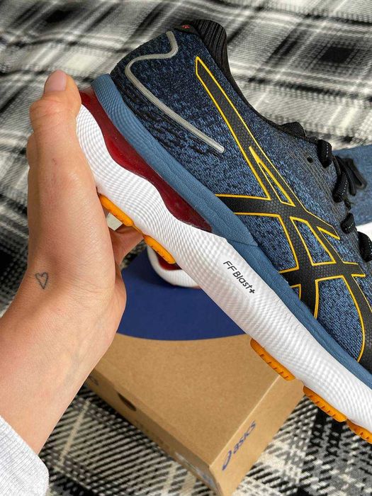 Кроссовки: Asics Gel-Nimbus 24