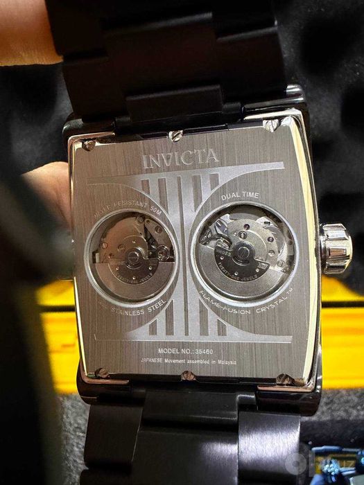 INVICTA 35460 Dual Time