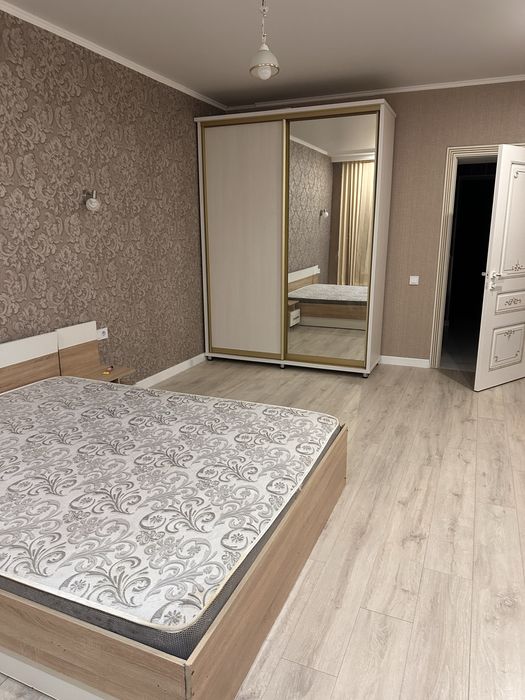 Сдам евро двухкомнатную квартиру