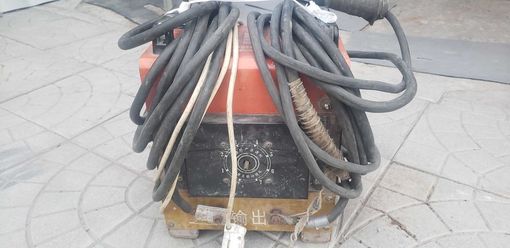 Электросварка продам.