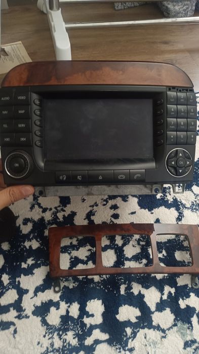 Продам магнитолу