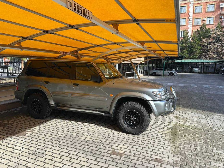 Nissan Patrol Y61