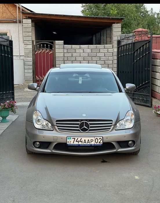 Бампер на мерседес w219 AMG