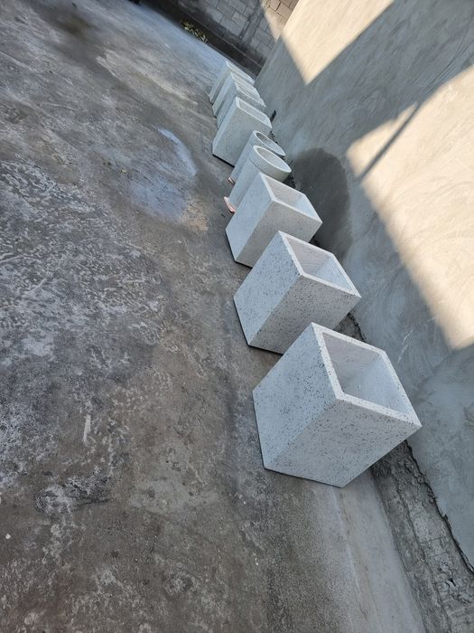 Скамейке вазон урна кашпо