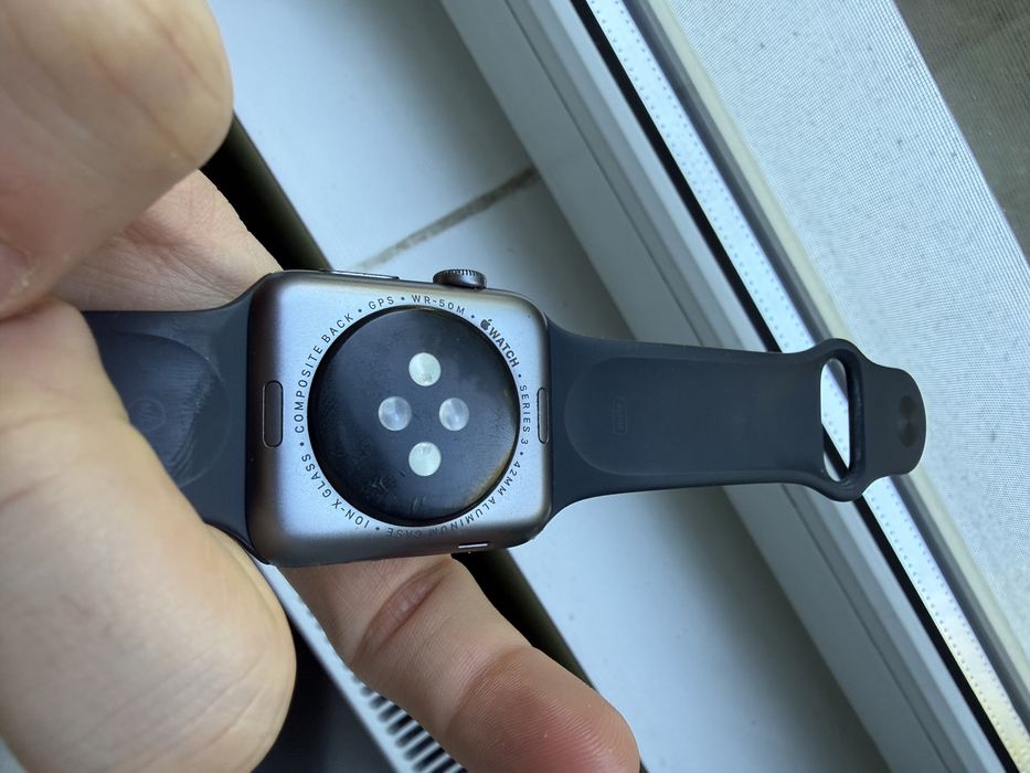 Apple watch series 3 seria trei 42 mm + incarcator
