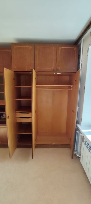 Отдам бесплатно шкаф и стенку