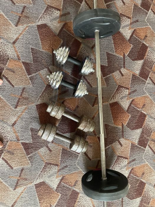 Продам спортивный инвентарь