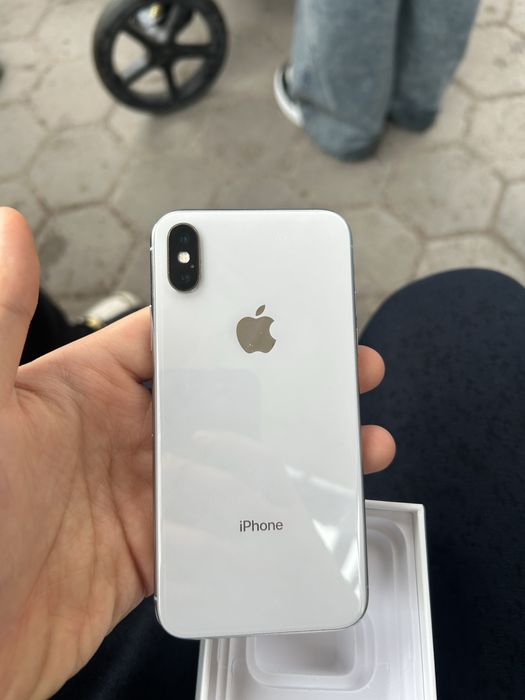 айфон х 64гб 70%