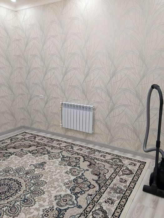 Uy sotiladi narxini kelishamiz .