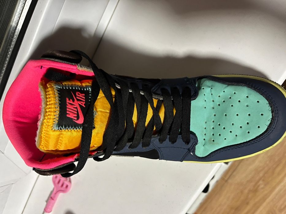 Продам джорданы 38 размера