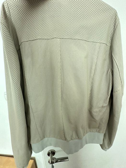 Кожено яке - leather jacket