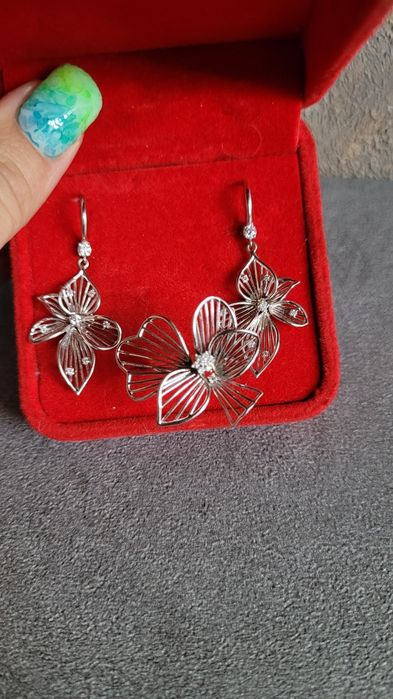 Золотые наборы серьги и кольца