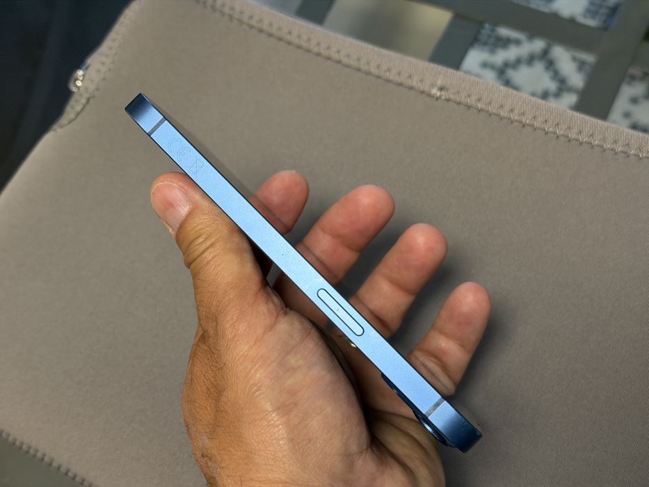 iPhone 13 in stare buna