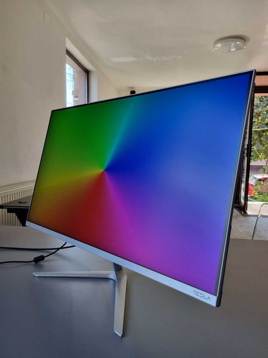 Vand monitor Tesla 27MC635SF 27"