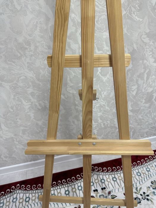 новый качественный мольберт