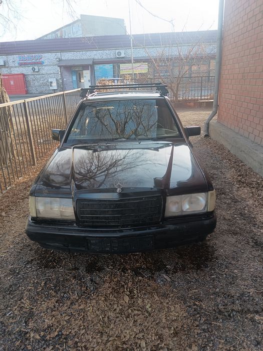 Продам машину мерс