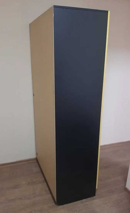 Офисный шкаф б/у