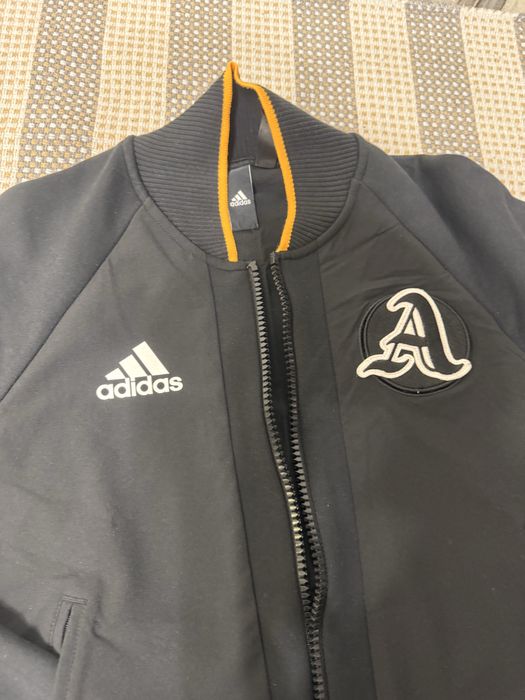 Куртка-Бомбер adidas VRCT оригинал