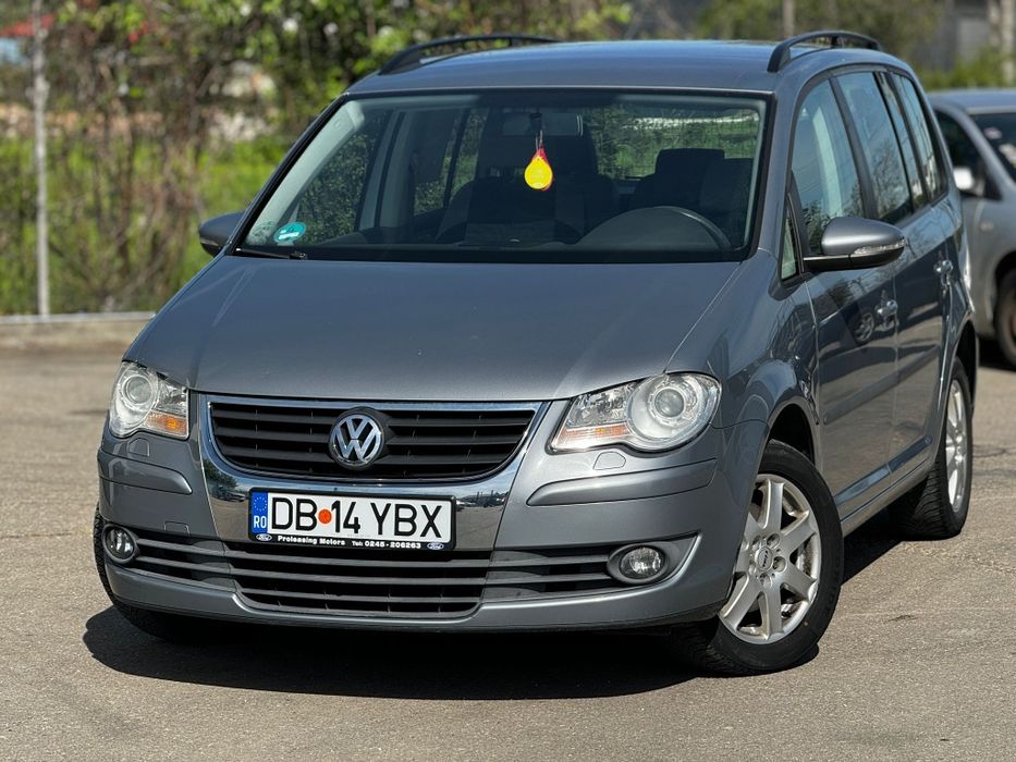 Vând Vw Touran, 2010, 1.6 benzina MPI