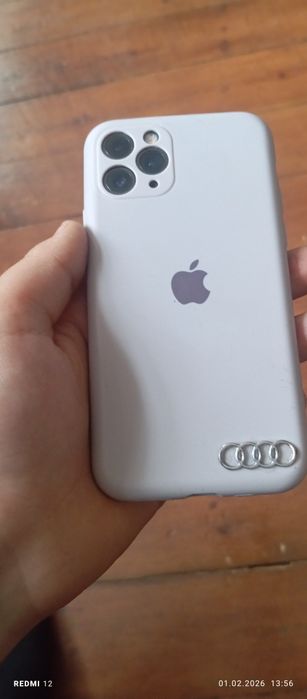 Продам айфон 11 про