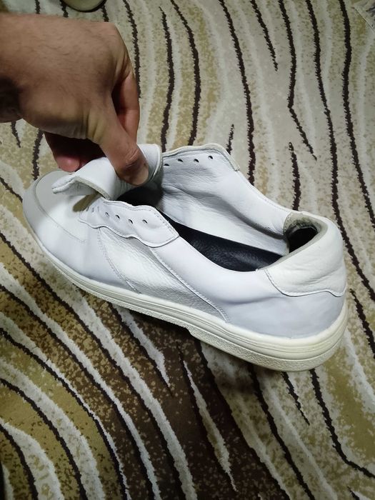 Продаю кроссовки из натуральной кожи Размер 44