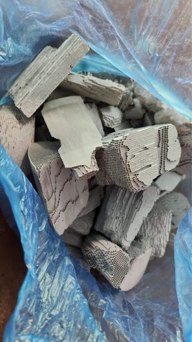 Катализатор Дорого