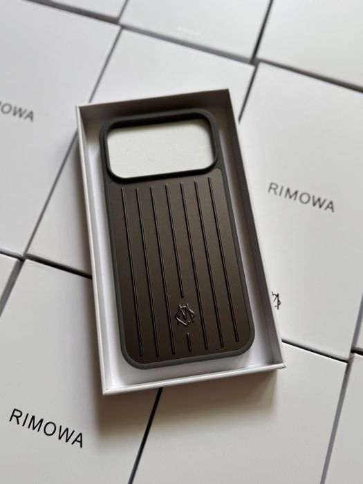 Husa RIMOWA - iPhone 17 Pro Max Cosmic Orange / Silver / Black / Deep Blue / Green