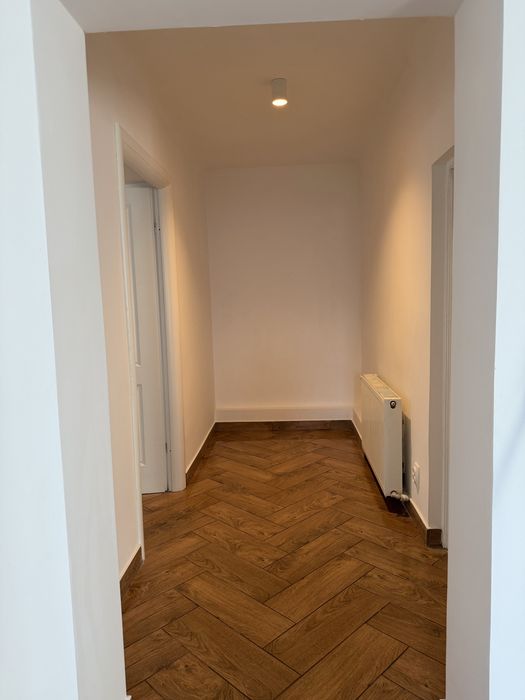 Casă de închiriat, zonă centrală Popești Leordeni, ideal pentru firmă, clinică sau locuit