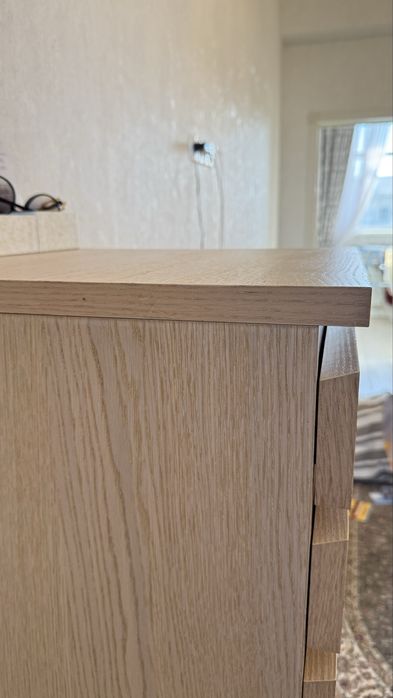 Комод  с зеркалом и полками