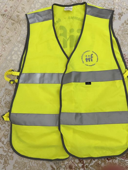 Сигнальные жилеты