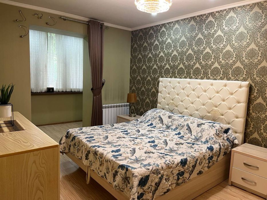 Собственник 4 комнатная квартира Центр ЦУМ ул. Чимкентская