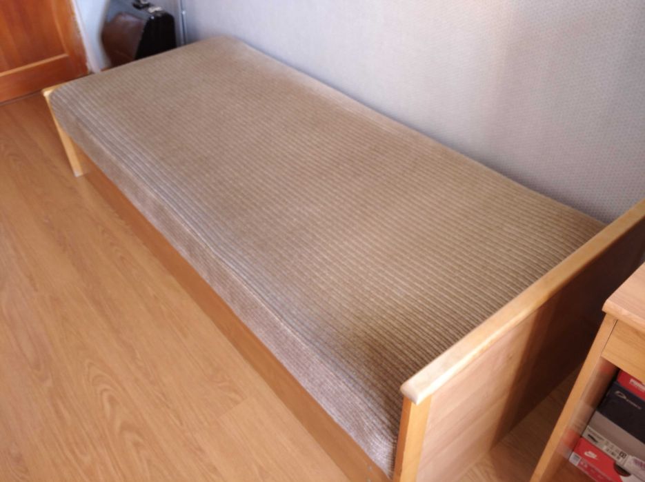 Тахта спальная 1,5