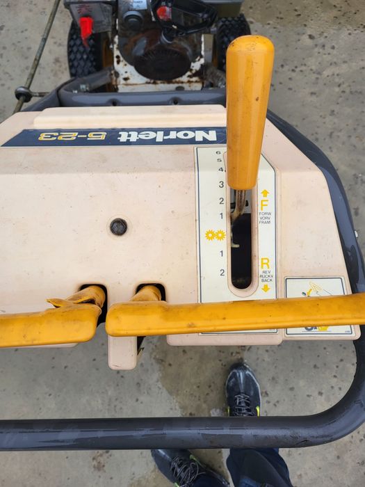 De vânzare freză de zăpadă