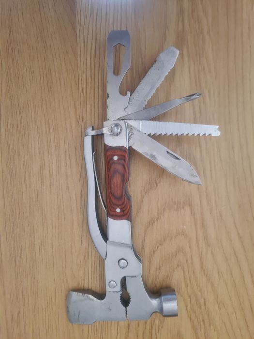 Нож с допълнителни преставки