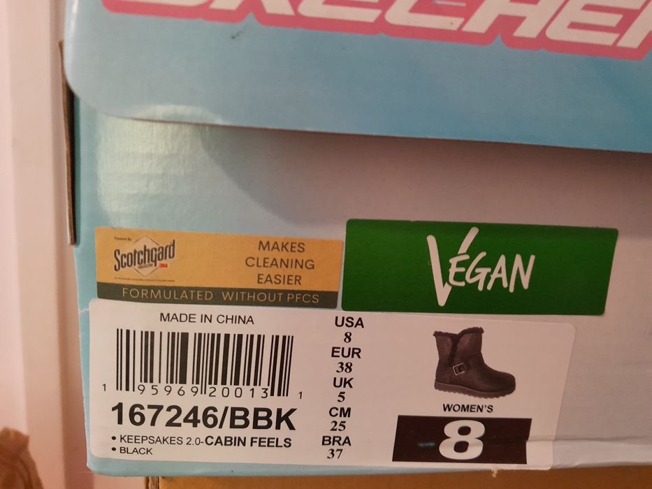 Cizme originale SKECHERS,antiderapante,îmblănite, nr.38.