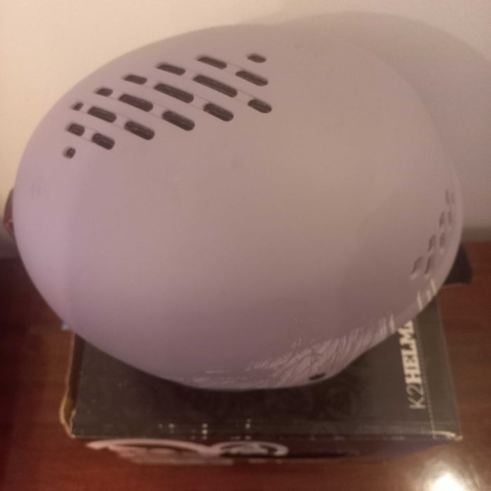 Продам шлем для сноуборда в отличном состоянии .