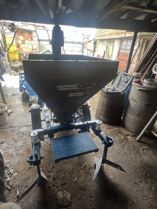 Картофосъдачка Graecus едноредова