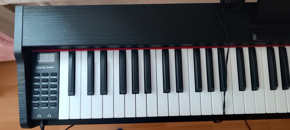 Цифровое пианино