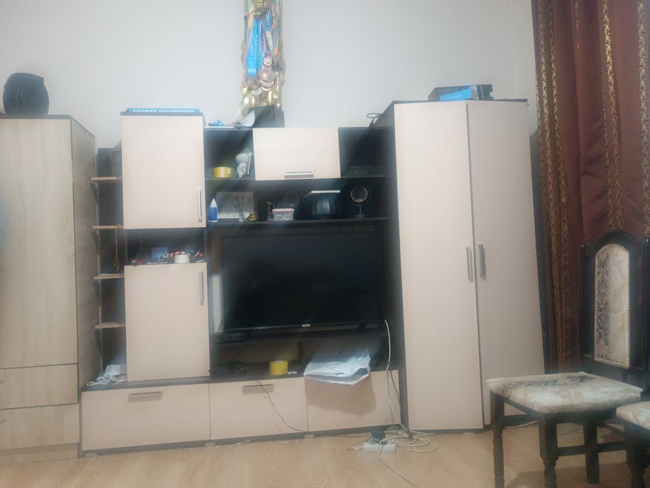 Продам стенку в гостиную