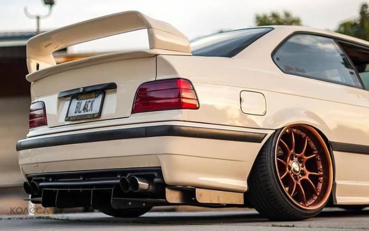Спойлер багажника BMW E36 GT