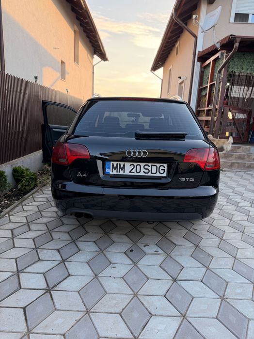 Audi A4 1.9 TDI, 116 CP, an 2006