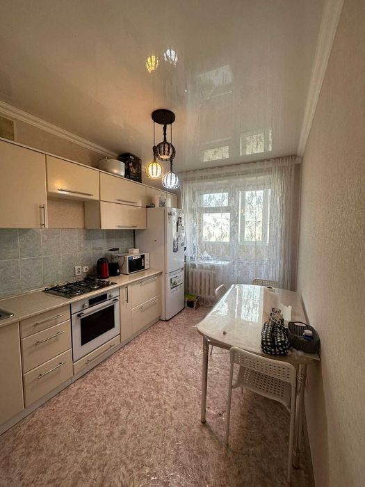 Современная квартира в развивающемся районе .