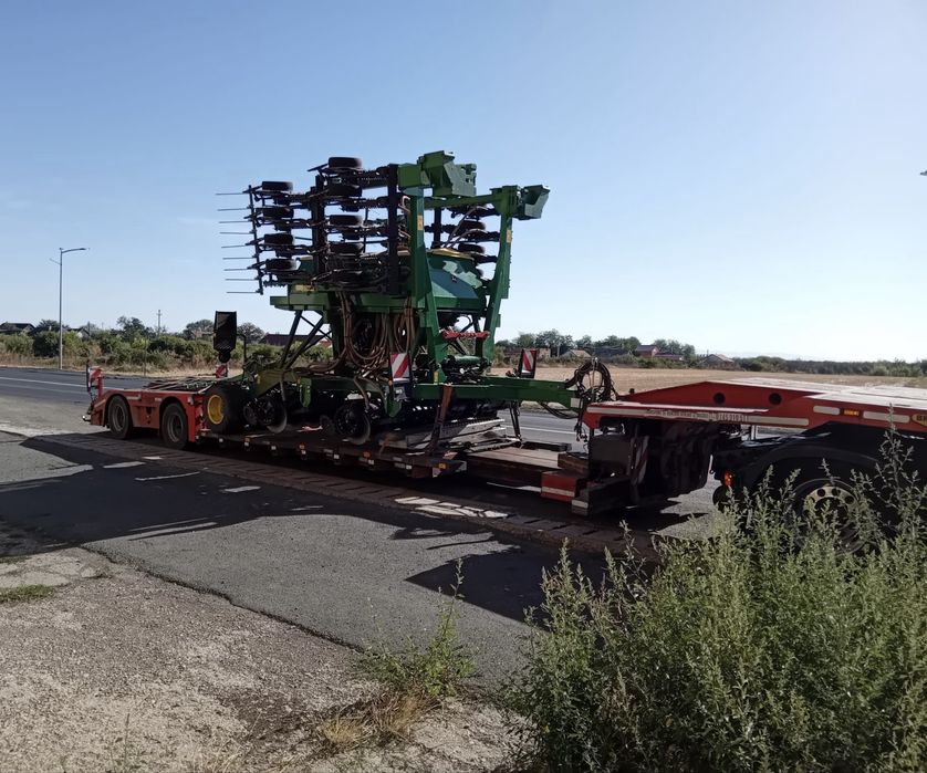 Transport agabaritic special pentru utilaje agricole combine/ tractoare