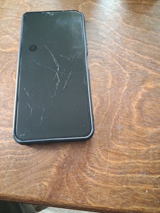Продаю телефон vivo Y22