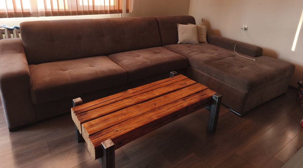 Ъглов диван с функция за сън