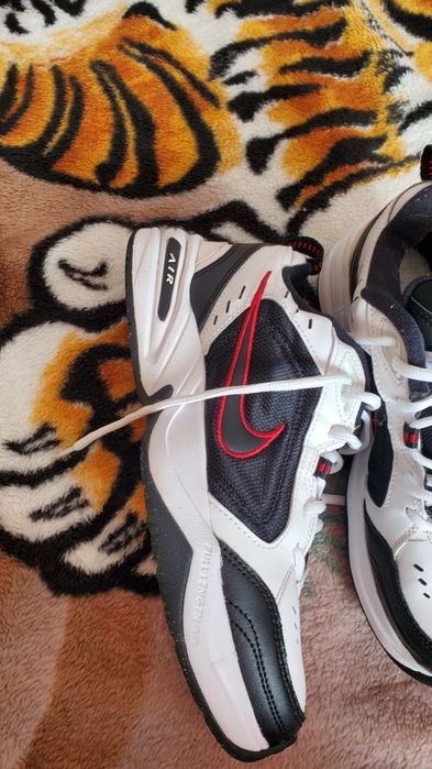 Nike Air Monarch lV.