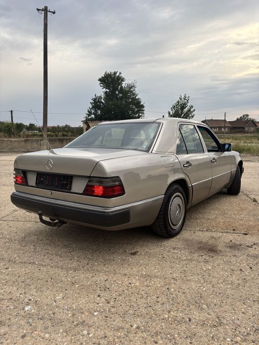 Mercedes  W124 230E 2.3 Retro Clasic Istoric Oldtimer